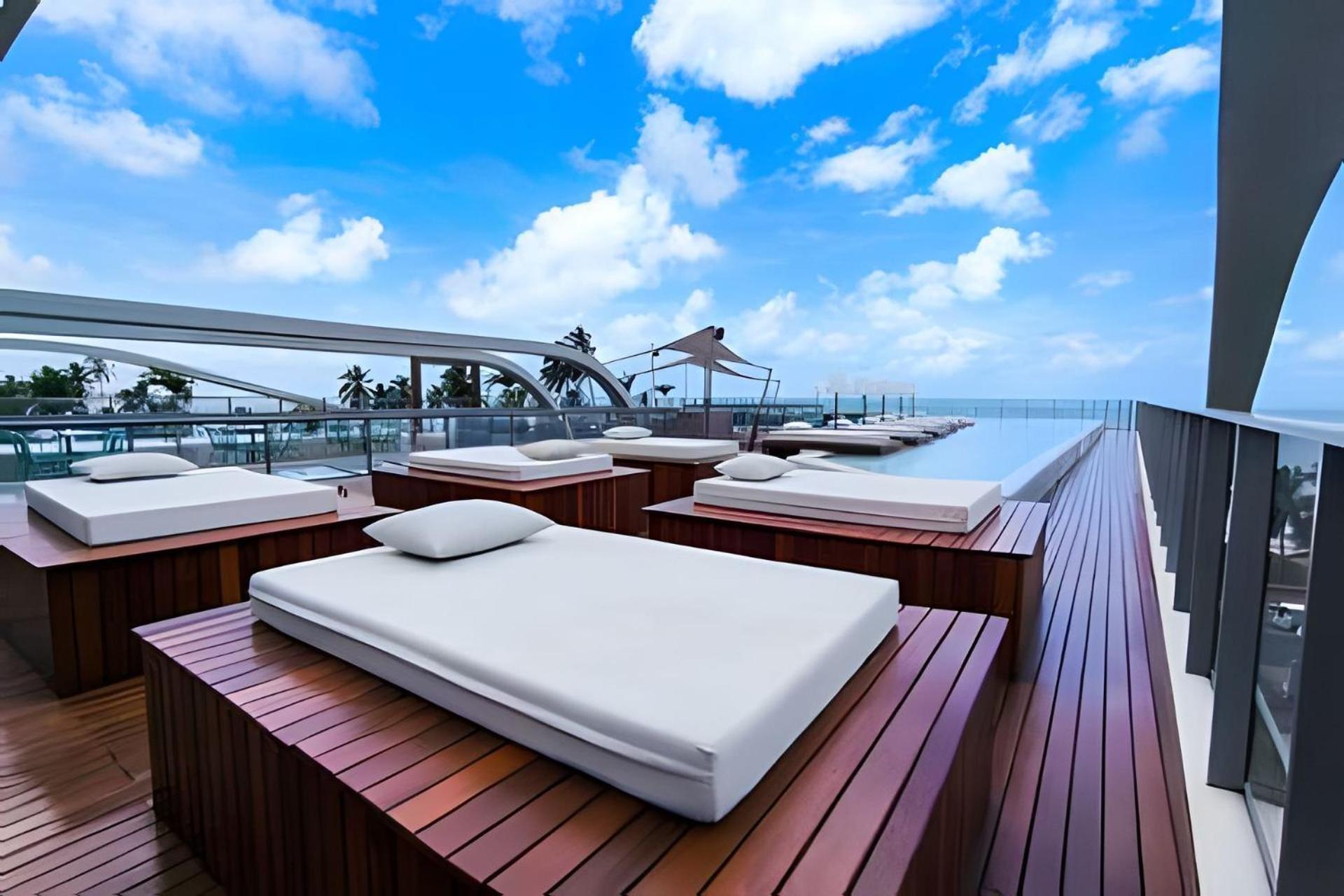 Setai Yacht By Jampa * João Pessoa